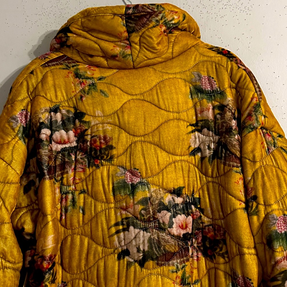 Johnny Was Floral Quilted Yellow Coat NWOT pit to pit:28” length:38” - Picture 9 of 11